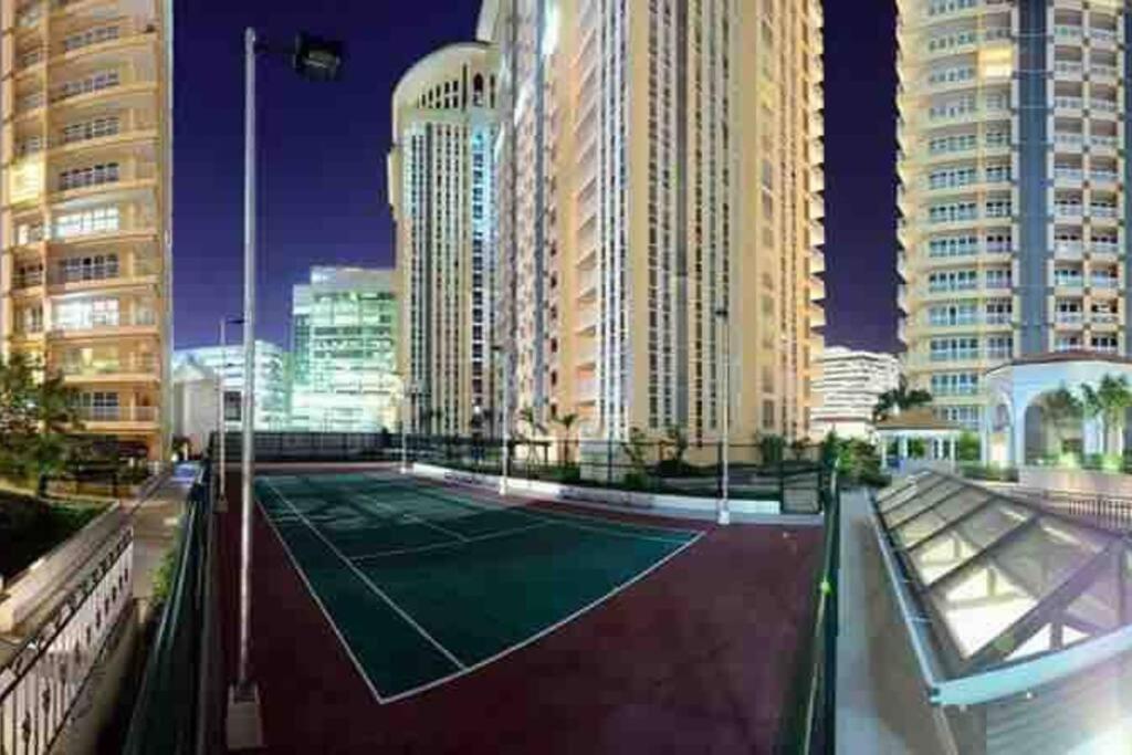 Studio At Viceroy T4 Florence Way Маніла Екстер'єр фото