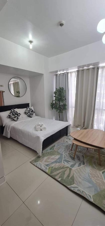 Studio At Viceroy T4 Florence Way Маніла Екстер'єр фото